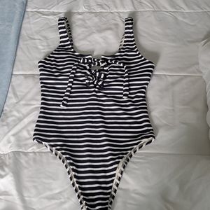 American eagle-aerie, swimsuit